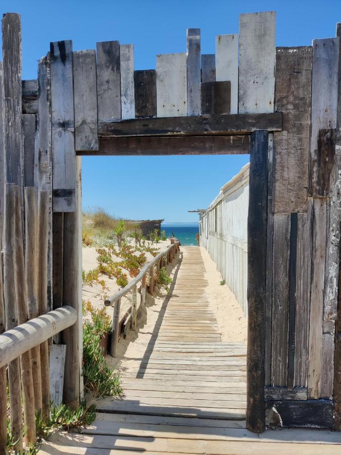 Amazing Apartment In Costa de Caparica Luaran gambar