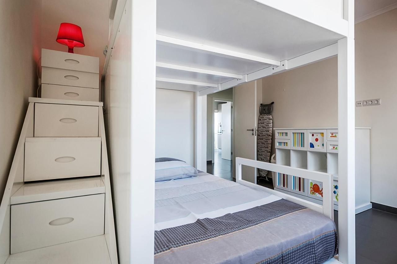 Amazing Apartment In Costa de Caparica Luaran gambar